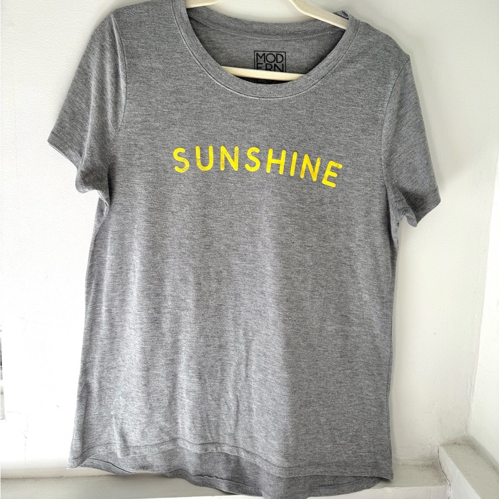 Modern Lux gray Sunshine tee size XXL